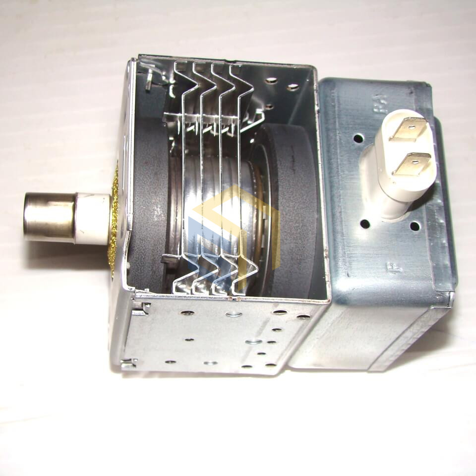 Магнетрон микроволновки Grunhelm 20MX702-B (100254)