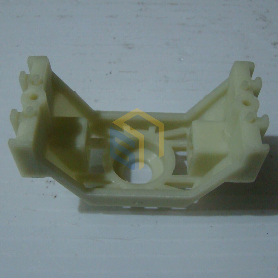 Держатель двигателя газонокосилки электрической Grunhelm EM-6118B (103578)