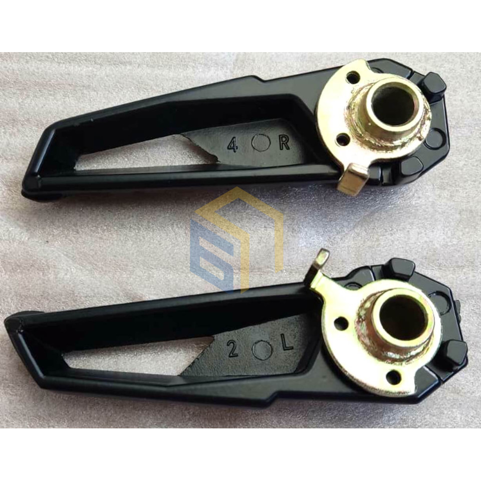 Педаль (пара) скутера бензинового Forte BWS-R 150CC (104581)