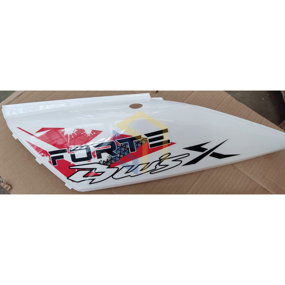 Панель декоративна біла ліва скутера бензинового Forte BWS-R 150CC (104672)