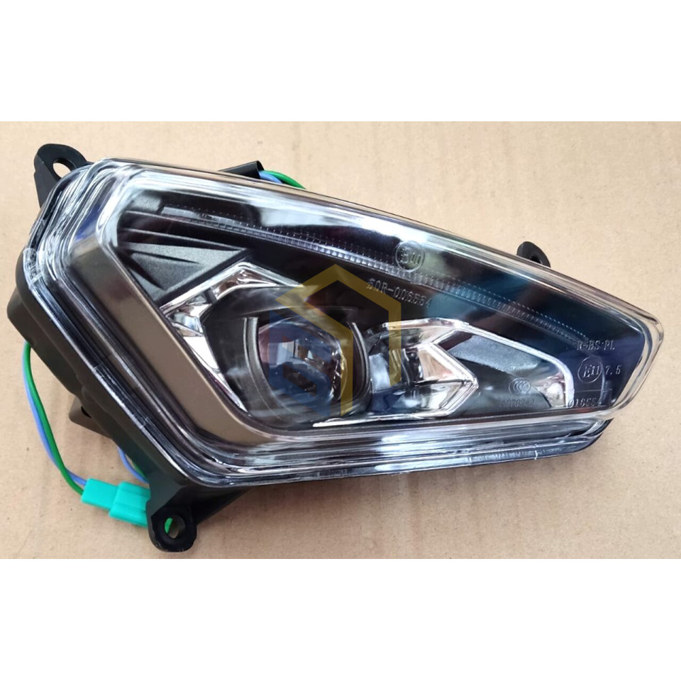 Фара передня права скутера бензинового Forte Fantasy 125СС (104691)