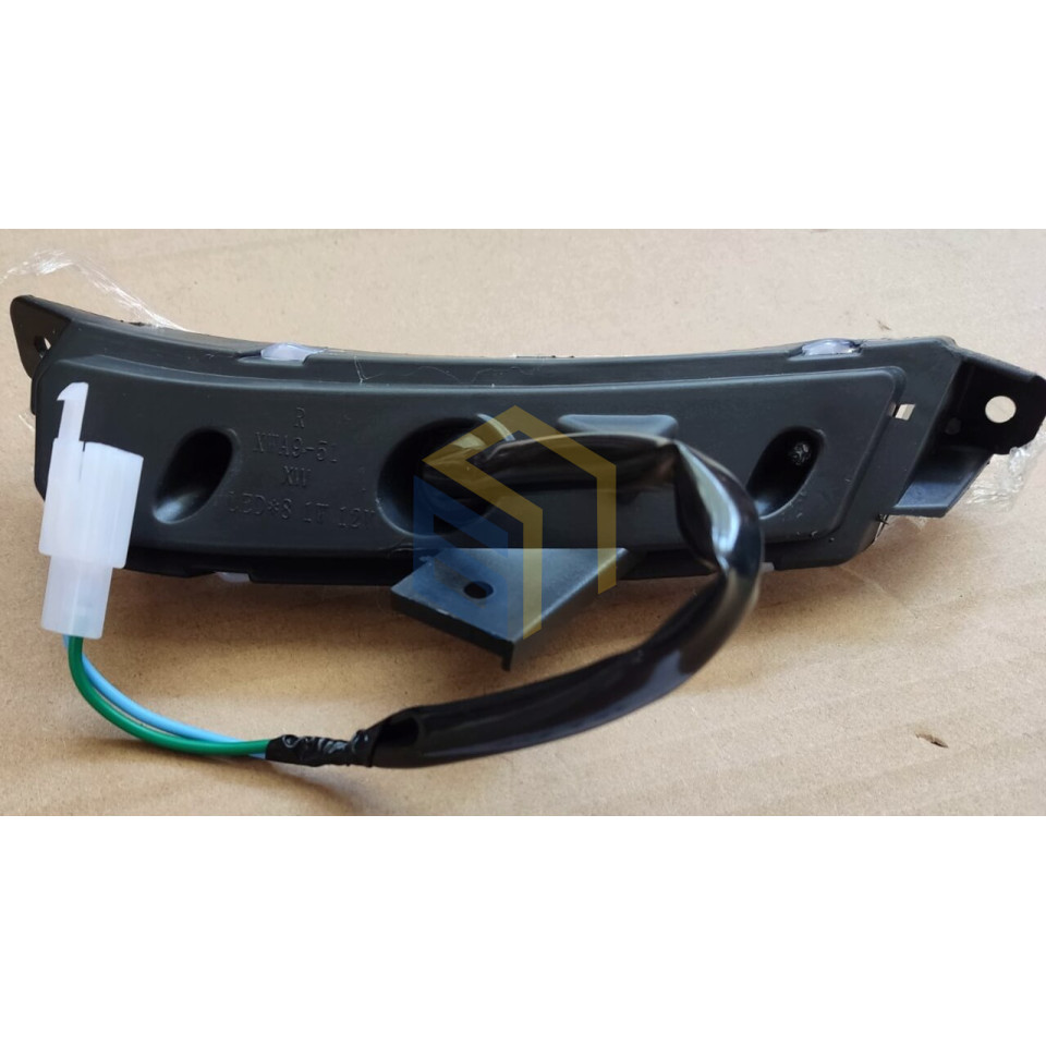 Поворотник правий скутера бензинового Forte Fantasy 125СС (104693)