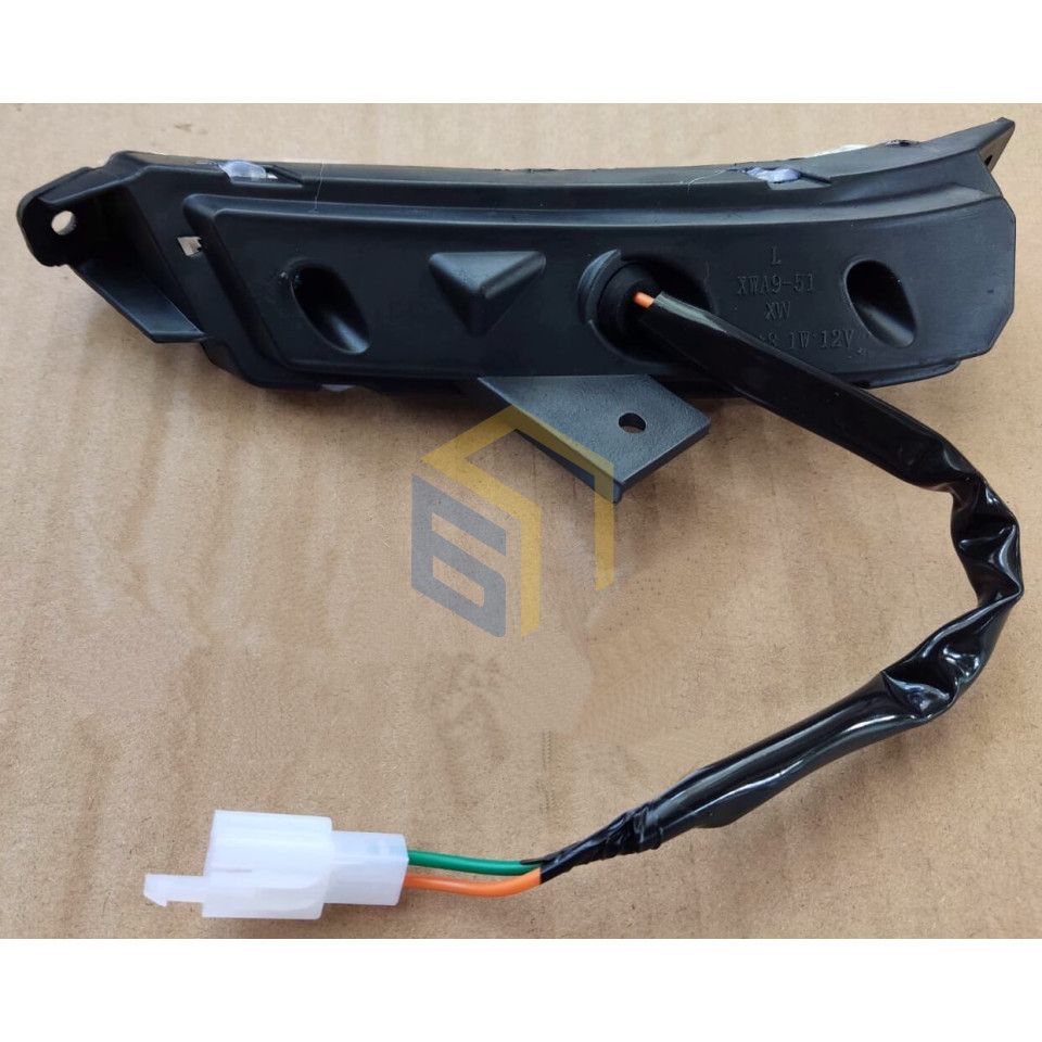 Поворотник лівий скутера бензинового Forte Fantasy 125СС (104694)