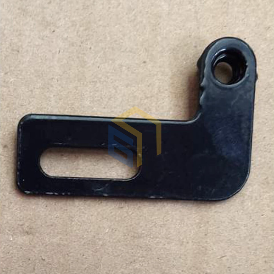 Кронштейн заднього крила скутера бензинового Forte Fantasy 125СС (104708)