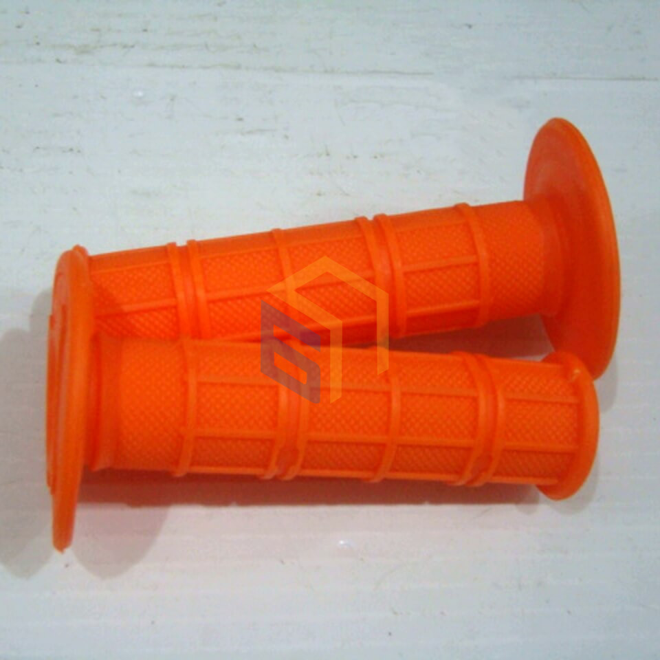 Ручка руля мотоцикла BSE J4 ENDURO (105061)