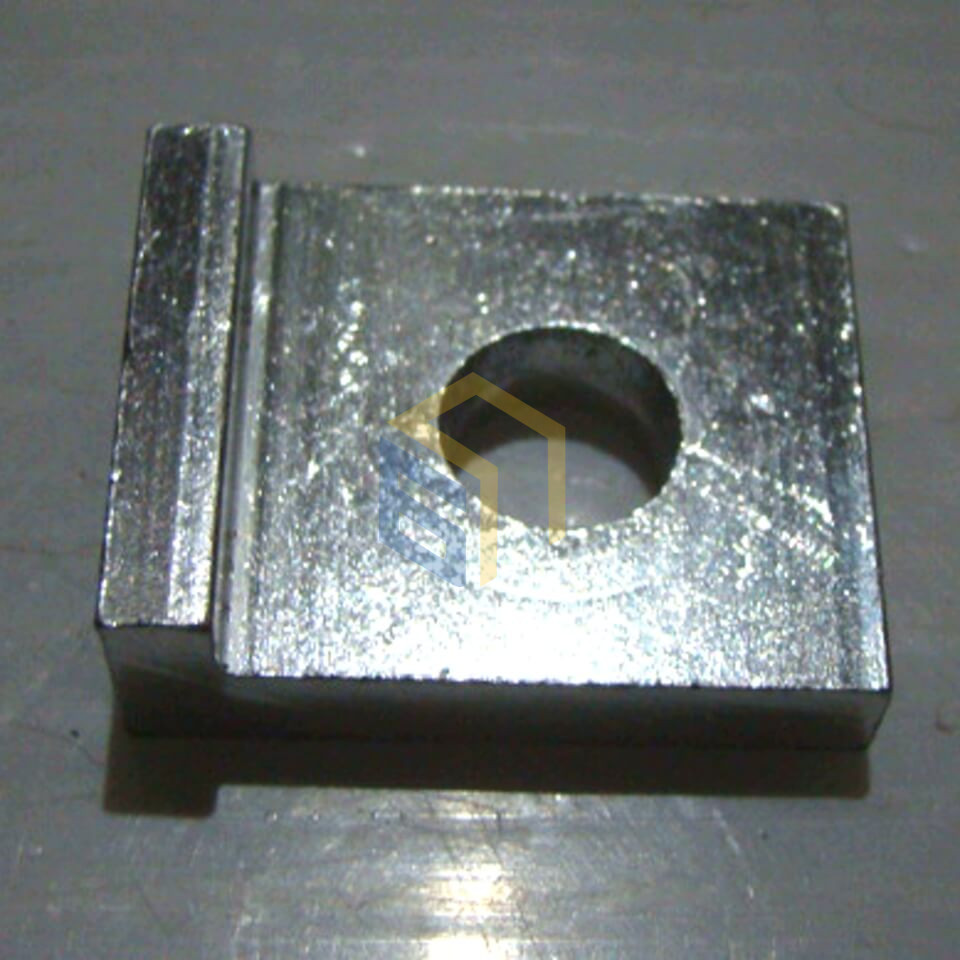 Регулятор ланцюга (15*42mm) мотоцикла BSE S2 ENDURO (105290)