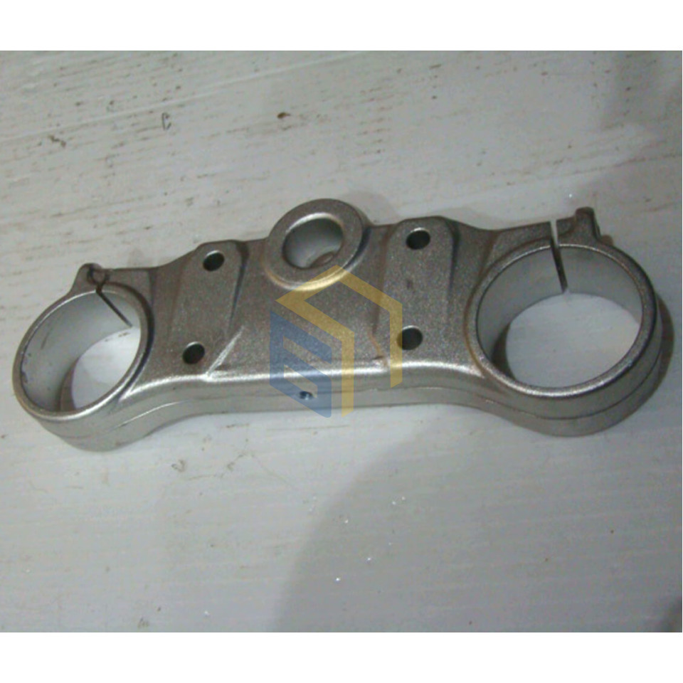 Затискач потрійний кермової колонки верхній мотоцикла BSE J3D ENDURO (105326)