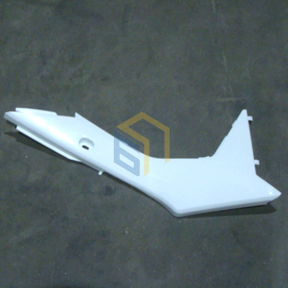 Пластик боковий (верхній лівий) мотоцикла BSE J3D ENDURO (105465)