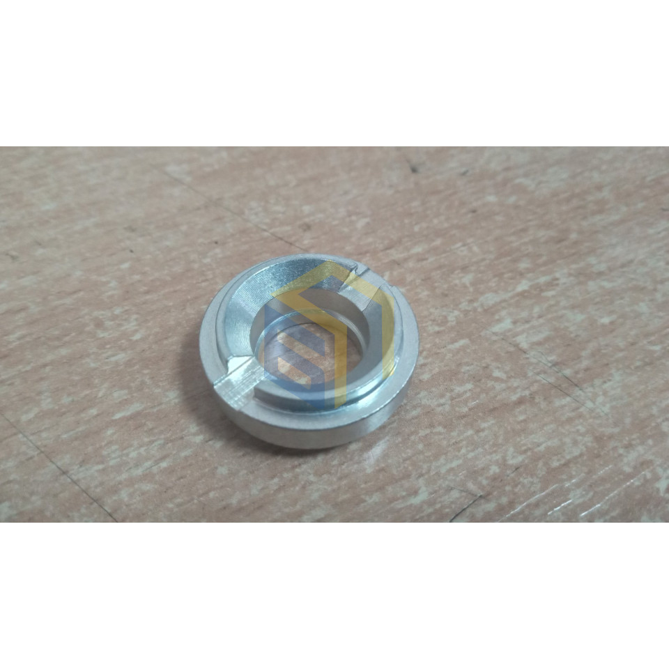 Кронштейн сальника мойки высокого давления Grunhelm GR-2800IM PROFI (106051)