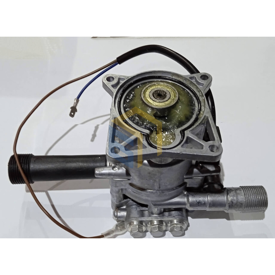 Помпа з редуктором у зборі мийки високого тиску Grunhelm GR-1500 YW (106099)