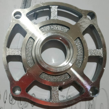 Корпус редуктора з фланцем УШМ болгарки Сталь КШМ 96-125, КШМ 96-125 Р (107903)