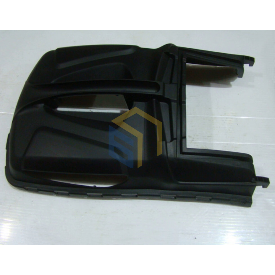 Крышка верхняя травосборника газонокосилки бензиновой Grunhelm S531VHY (108803)