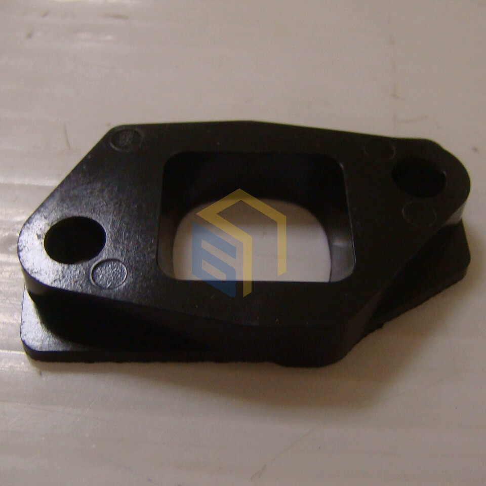 Проставка карбюратора газонокосилки бензиновой Grunhelm S531VHY (108879)