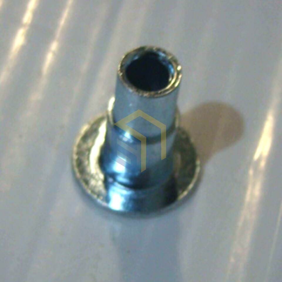 Втулка ступенева паливного бака мотоцикла BSE J10 ENDURO (110540)