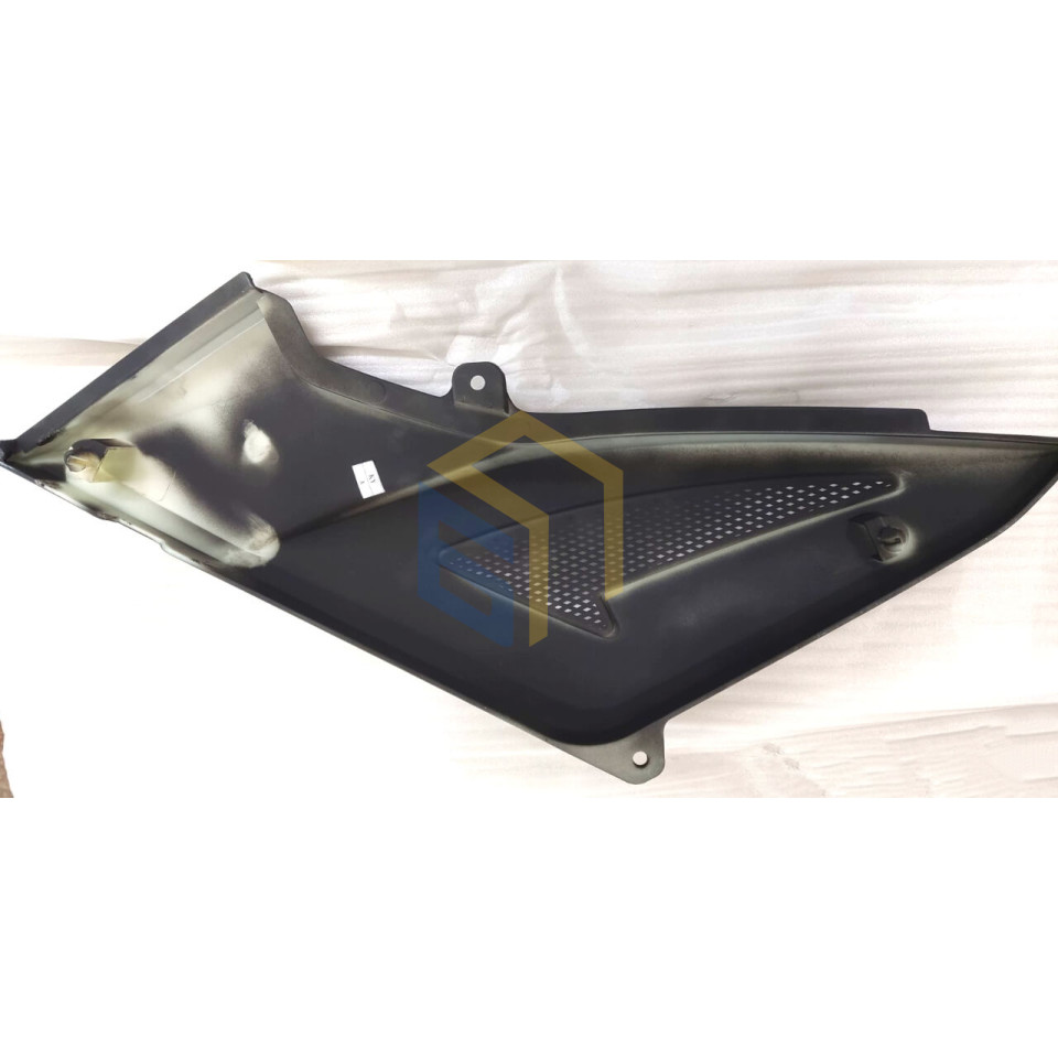 Пластик боковий (правий) мотоцикла Forte FT300-C5C (112624)