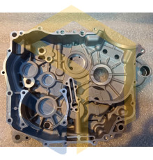 Крышка картера левая 38068 квадроцикл Linhai M550L (115597)