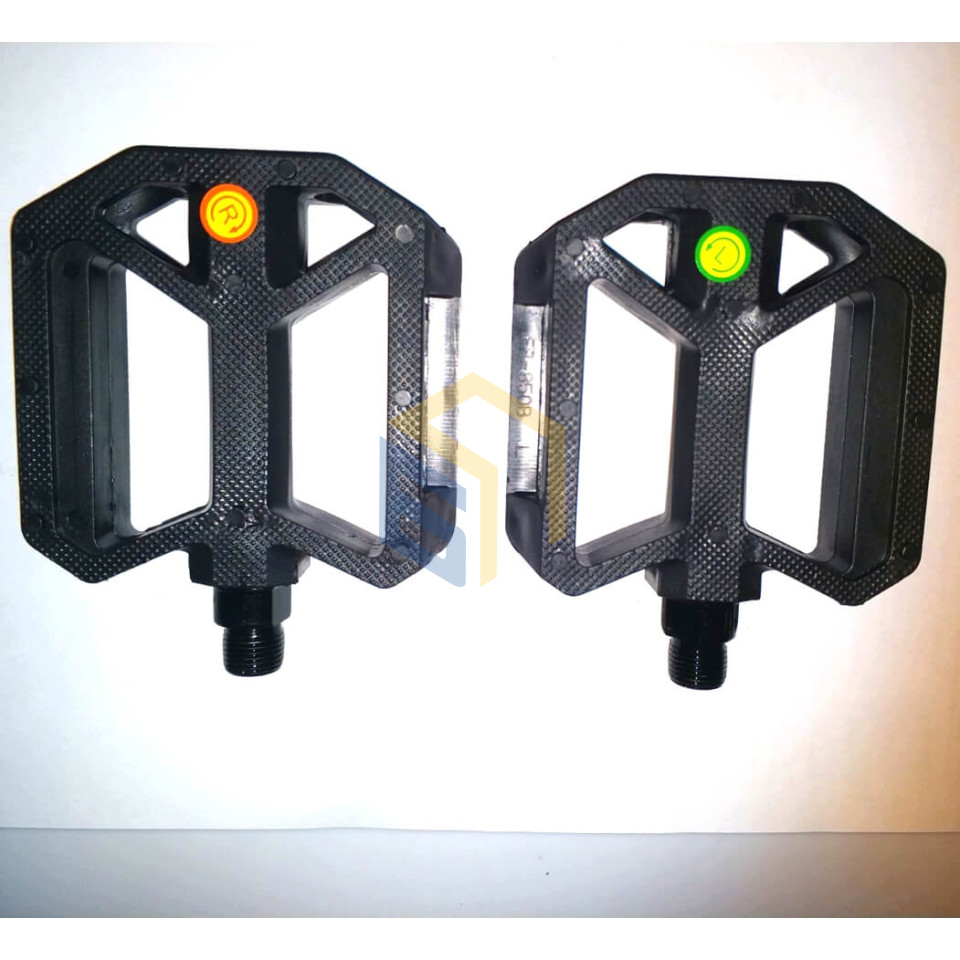 Падель Universal (Пара) велосипеда Forte (120402)