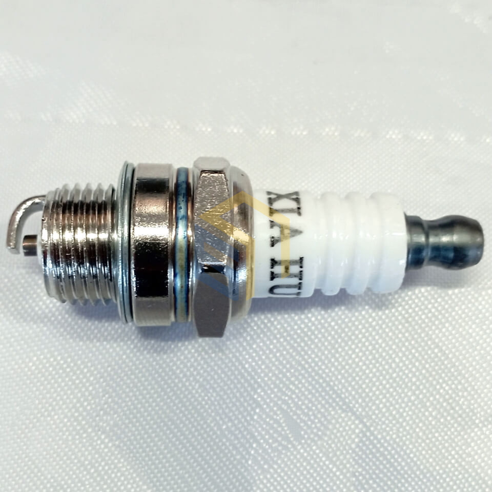 Свічка запалювання бензопили Світязь БП-4500 PRO (120979)