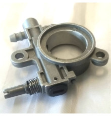 Маслонасос бензопили Grunhelm GS-2500 (121000)