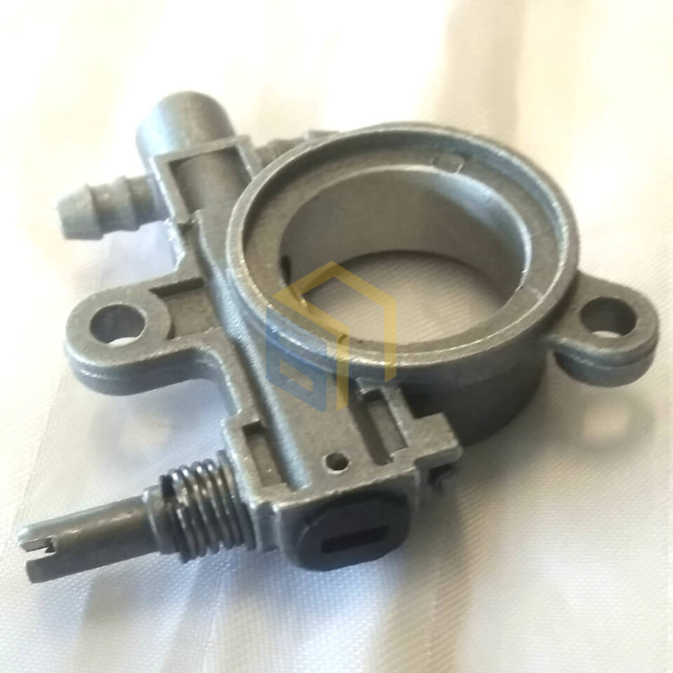 Насос масляний бензопили Grunhelm GS-2500 (121000)