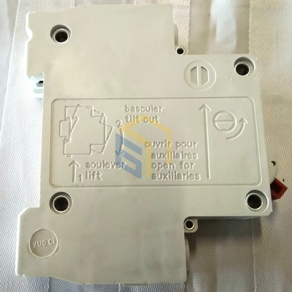 Вимикач струму автоматичний електроскутера Yadea LUNA (121609)