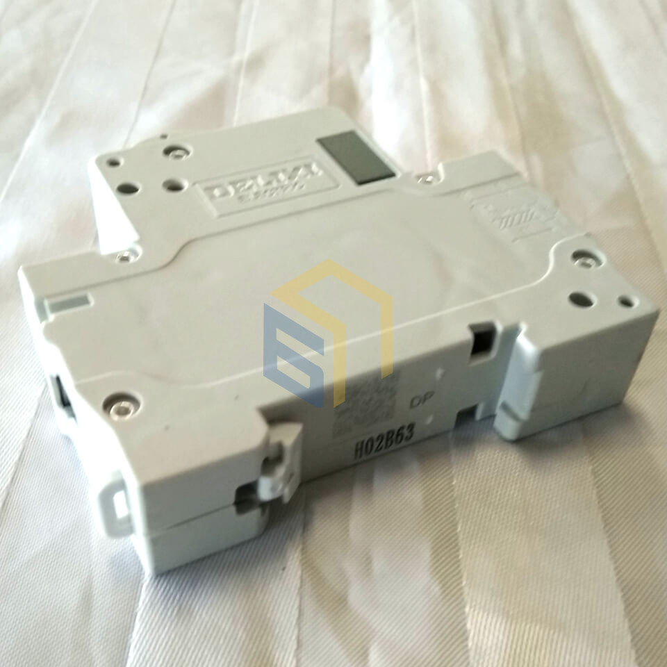 Вимикач струму автоматичний електроскутера Yadea T9 (121634)