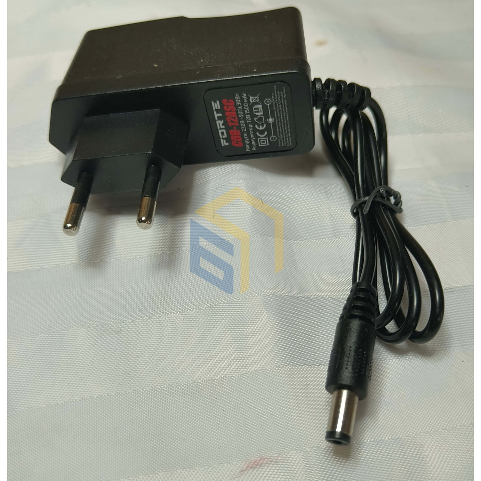 Зарядний пристрій шурупокрута акумуляторного Forte CDR-12ASC (123560)