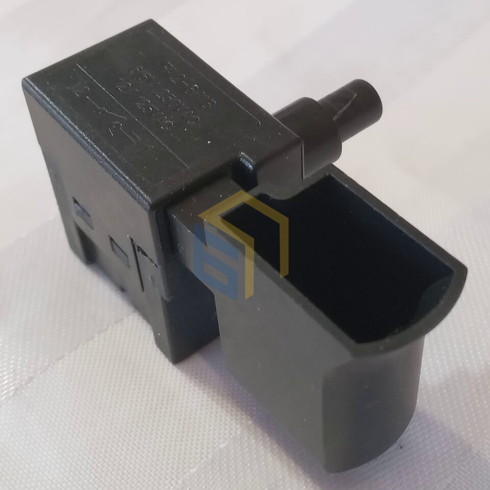 Вимикач дискової пили ПД-185-15Б (123570)