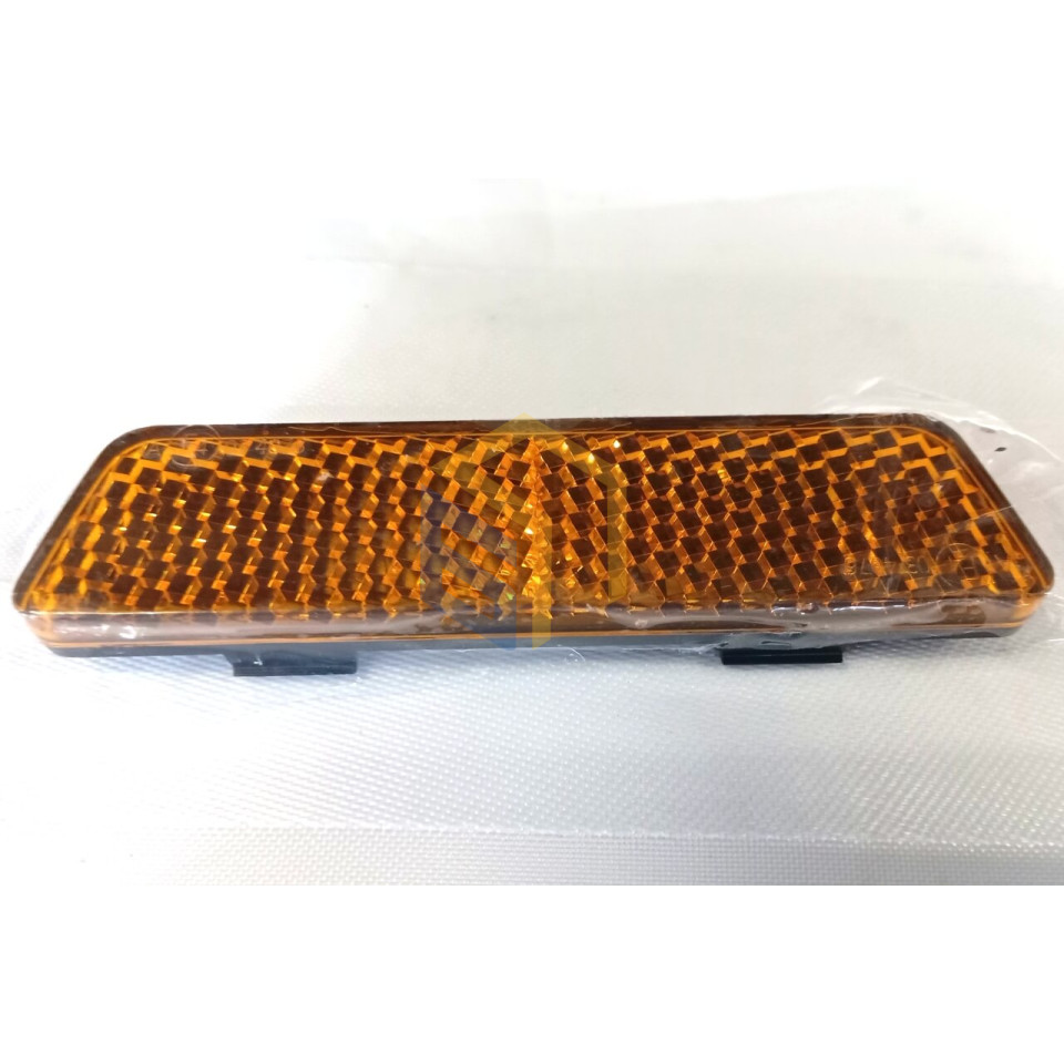 Відбивач бічний правий електросамоката Yadea KS5 (124885)