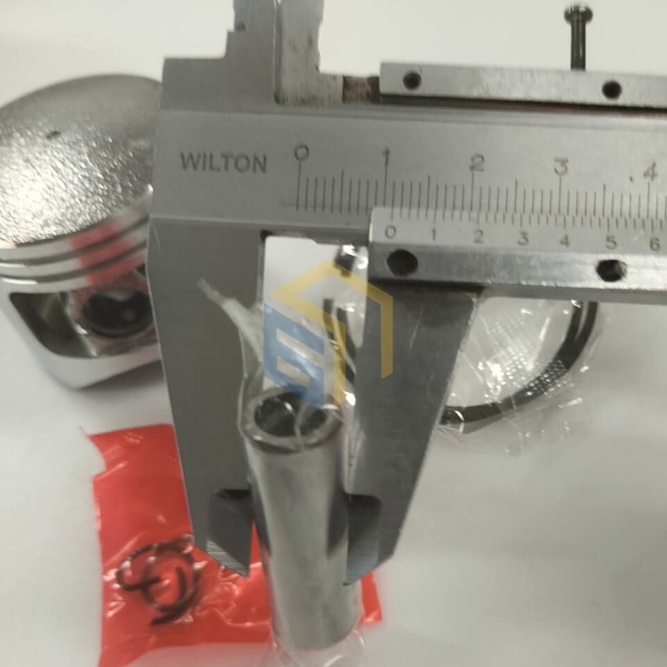 Поршень у зборі 43 мм для китайських бензопил 4500 (126397)