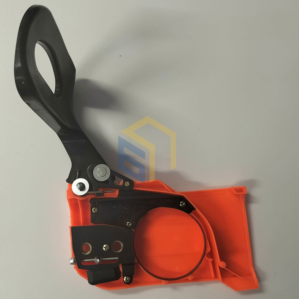 Гальмо ланцюга у зборі для китайських бензопил 4500/5200/5800 (126406)