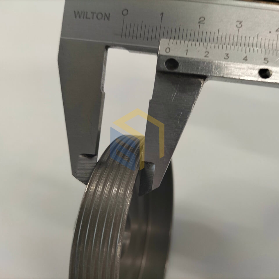 Тарілка зчеплення з голчастим підшипником для китайських бензопил 4500/5200/5800 (126430)