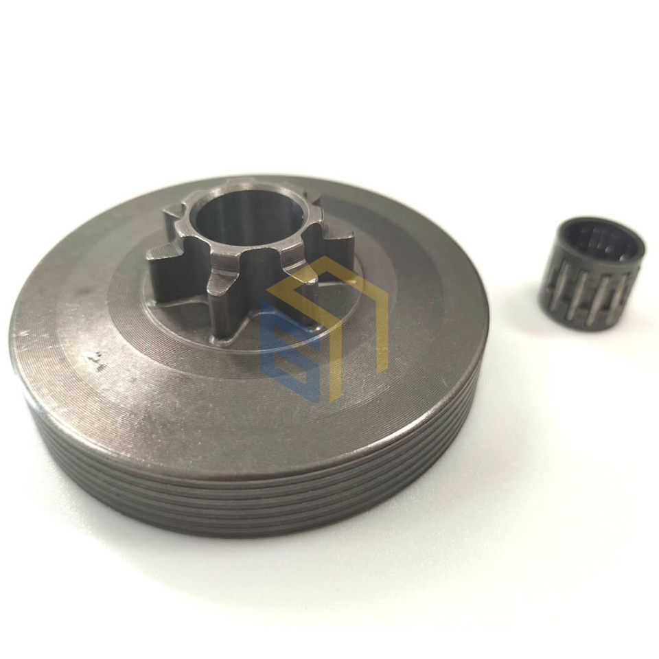 Тарілка зчеплення з голчастим підшипником для китайських бензопил 4500/5200/5800 (126430)