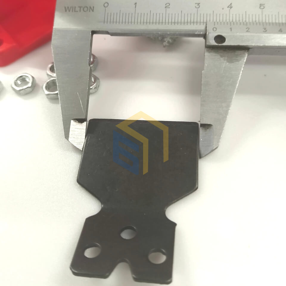 Кріплення захисної кришки для китайських мотокос TL43/52 (126471)