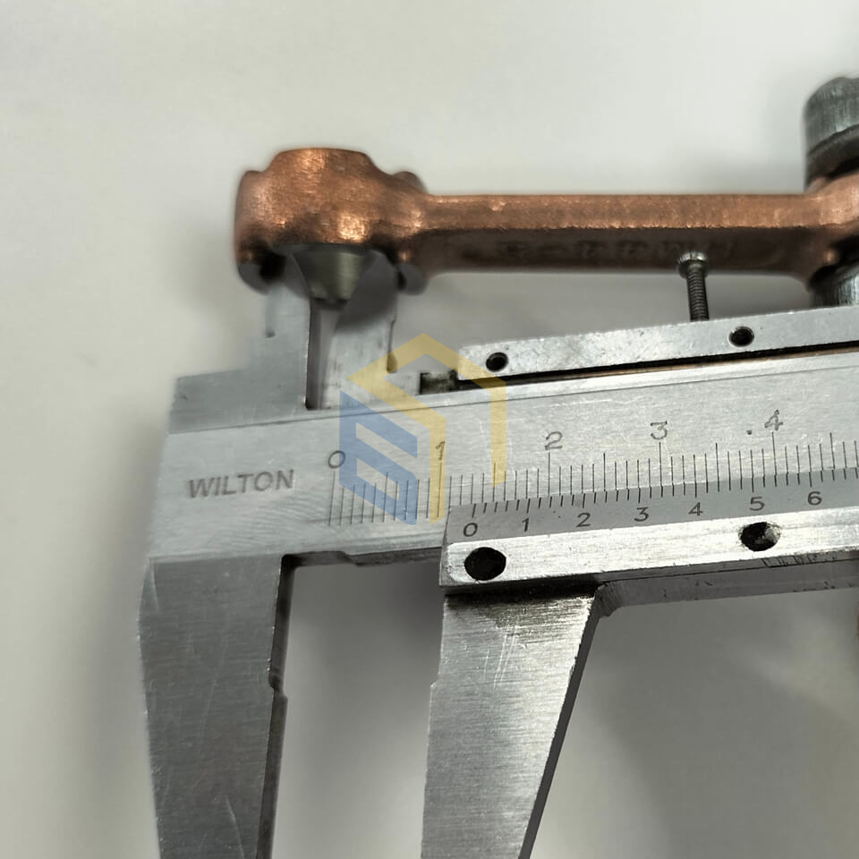 Колінчастий вал для китайських мотокос TL52 (126499)