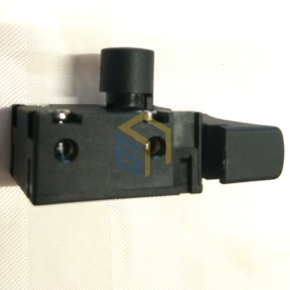 Вимикач тримера садового Grunhelm GR-2000 (126555)