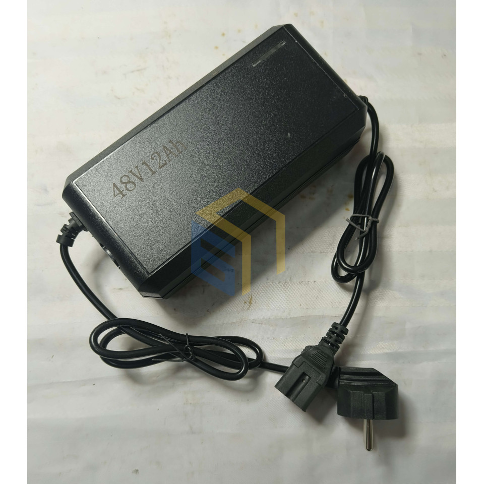 Зарядний пристрій електроскутера FORTE FR500 (127978)