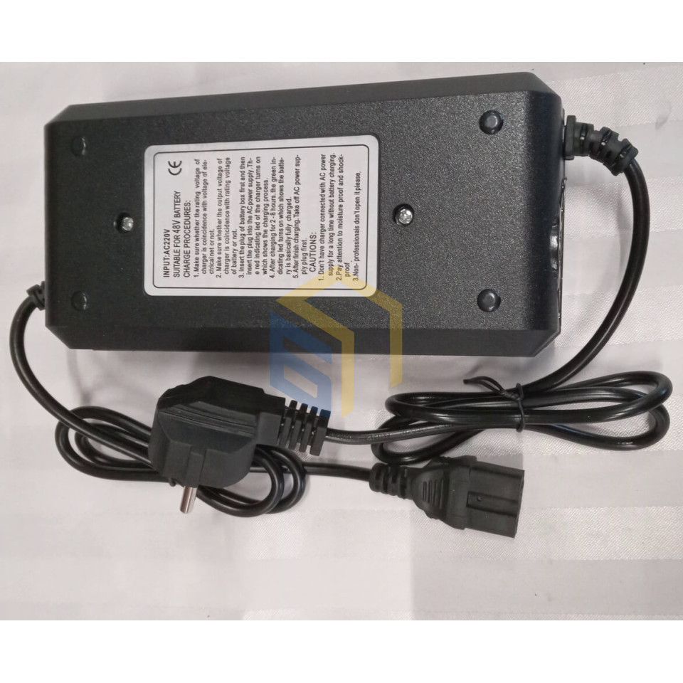 Зарядний пристрій (48V,20Ah) електроскутера Forte WN500 (128003)