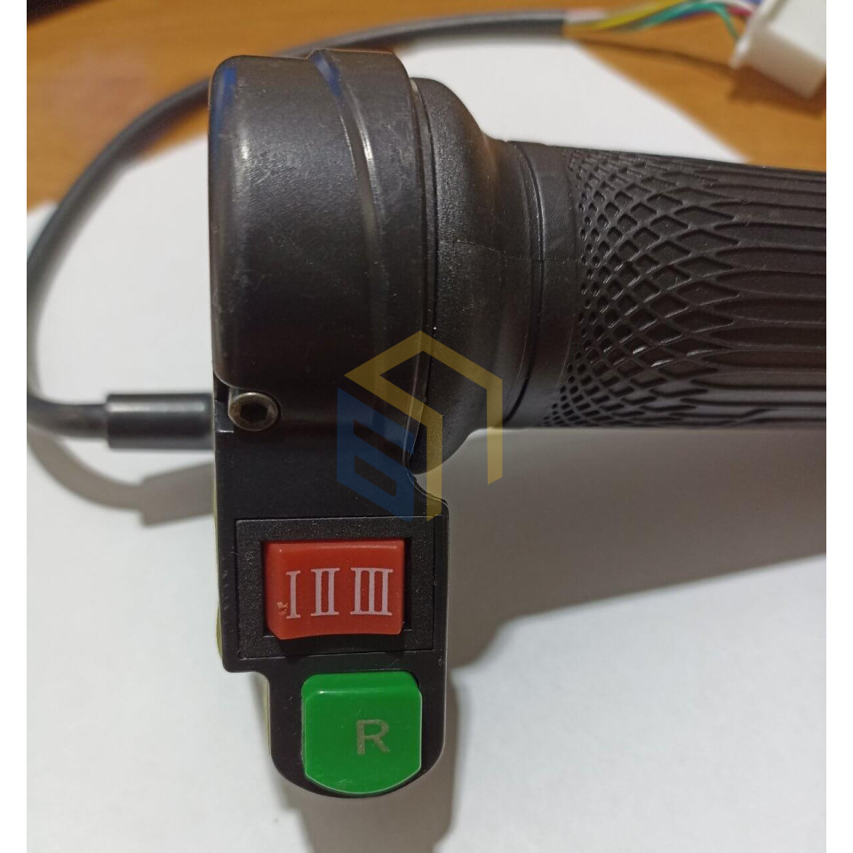 Ручка газа електроскутера FORTE LEON (128066)