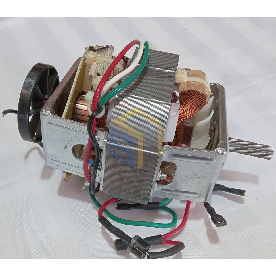 Двигун м'ясорубки Grunhelm AMG240SSJ (129520)