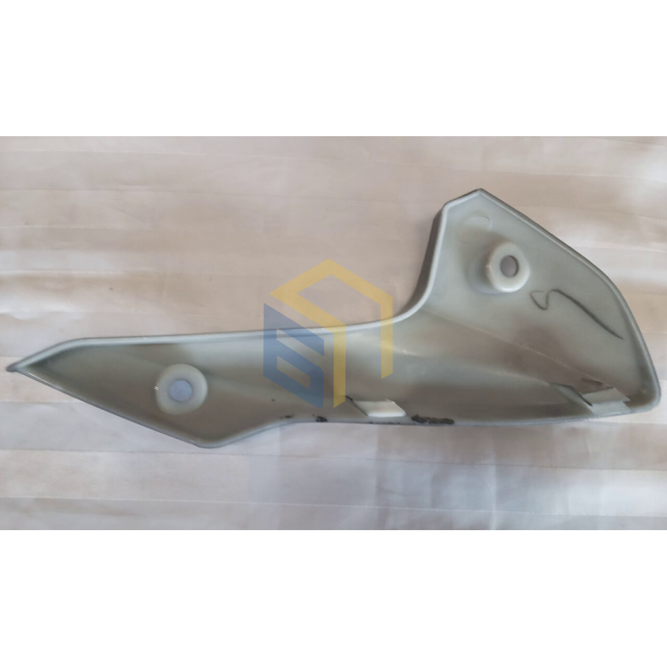 Панель капота декоративна права (червона полоса) мотоцикла Forte SIRIUS (129713)