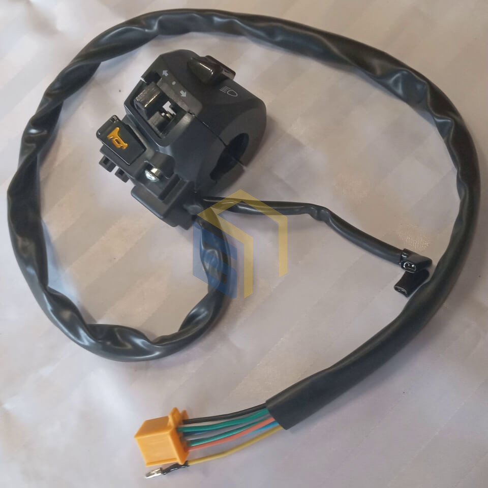 Перемикач лівої ручки мотоцикла Forte 200R (129738)