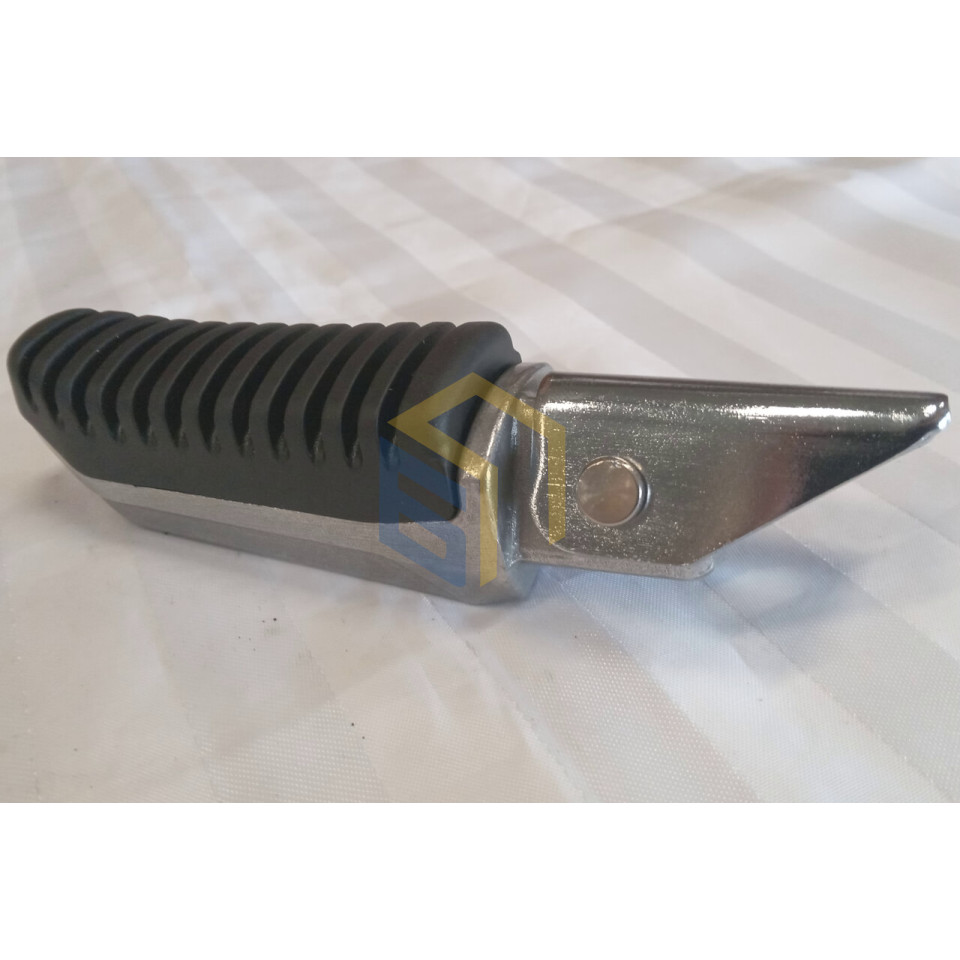 Підніжка задня права мотоцикла Forte 200R (129742)