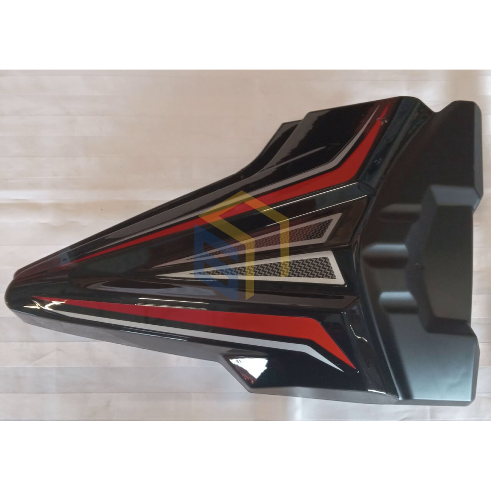 Панель бічна ліва (червоні полоси) мотоцикла Forte 200R (129756)