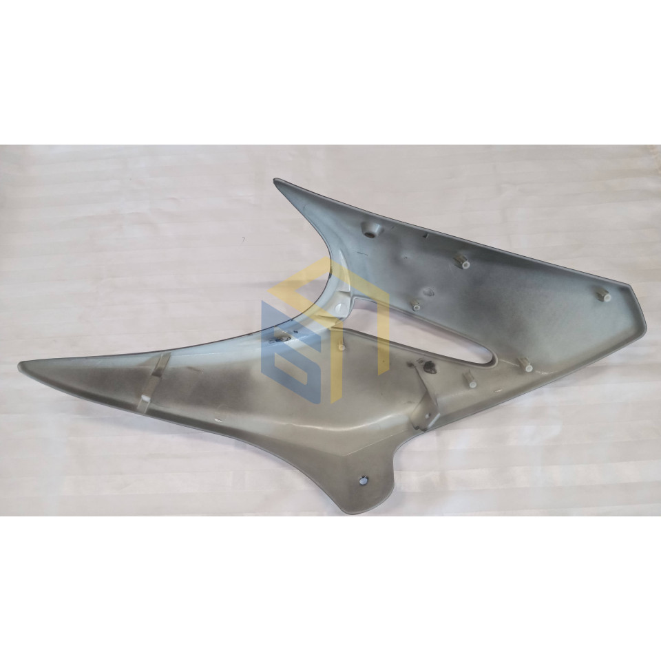 Пластик захисний паливного баку (правий) мотоцикла Forte 200R (129767)