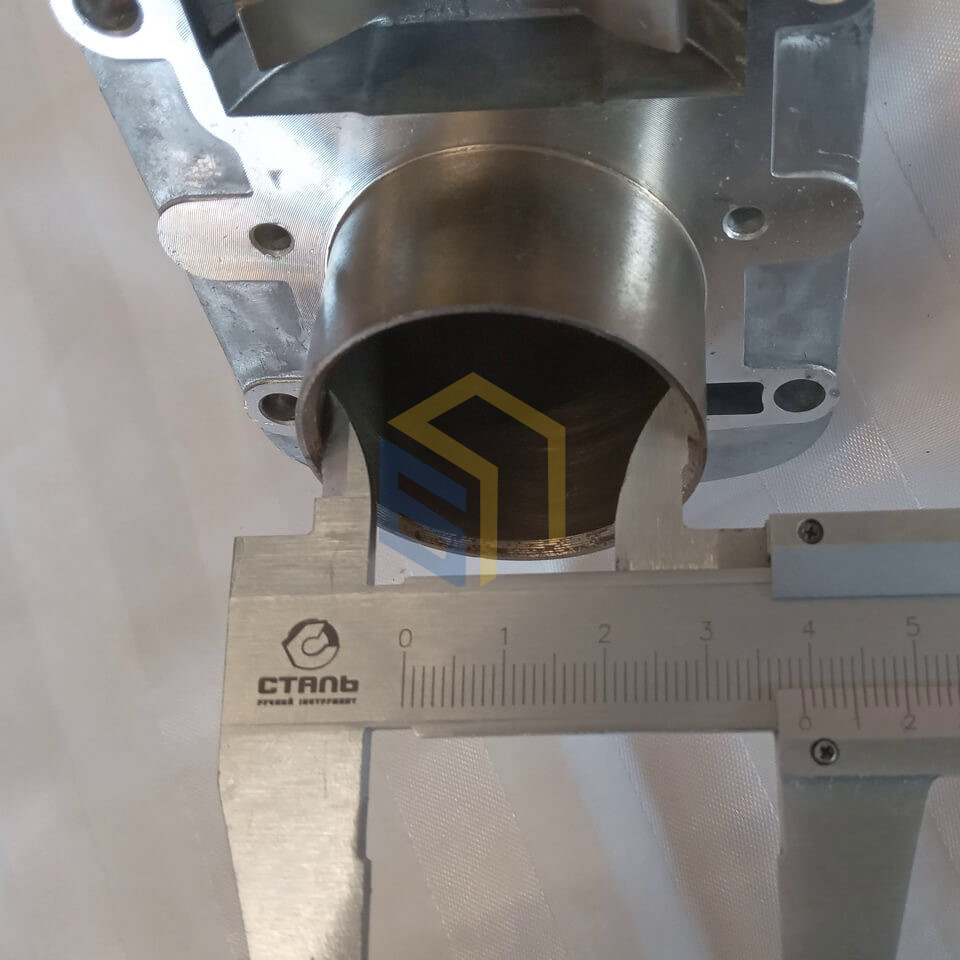 Циліндр з клапанами у зборі мотокоси Grunhelm GR-31T (129999)