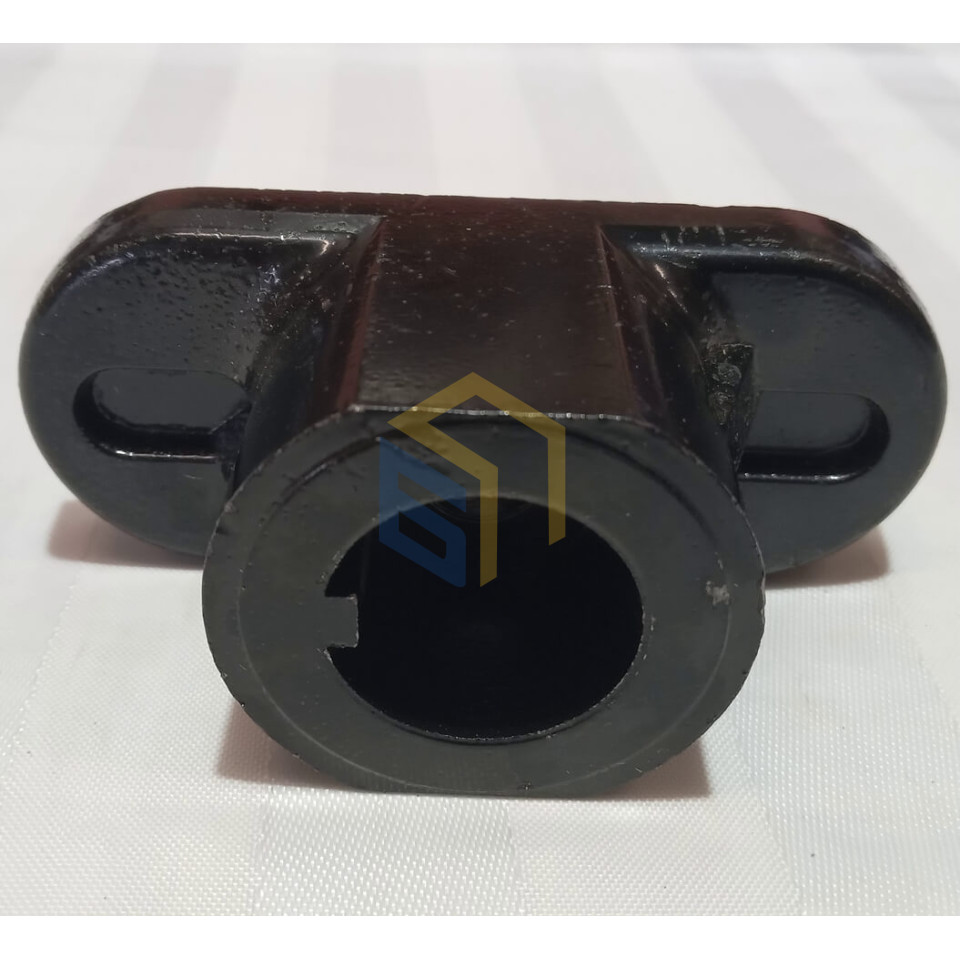 Тримач ножа газонокосарки бензинової Grunhelm А400 (130306)