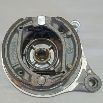 Гальма задні у зборі мотоцикла Forte ALFA NEW FT125-RX (131441)