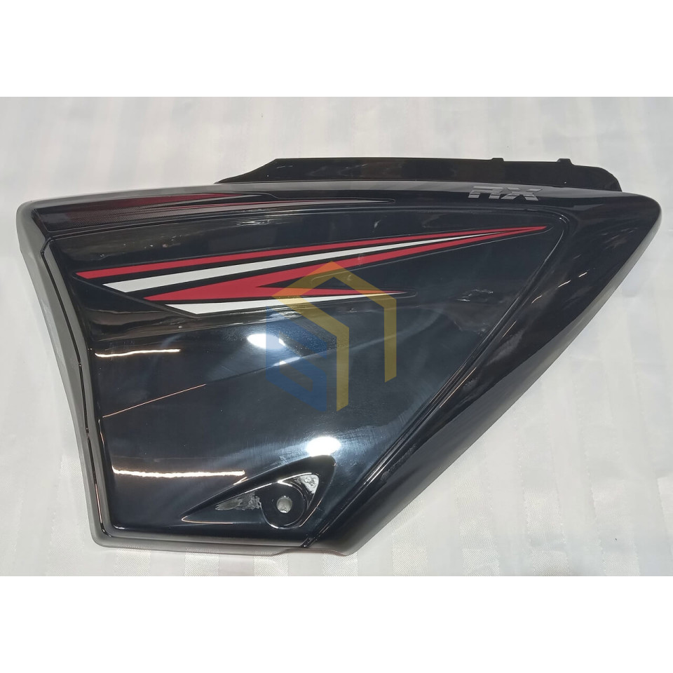 Кришка ліва бічна чорна мотоцикла Forte ALFA NEW FT125-RX (131452)