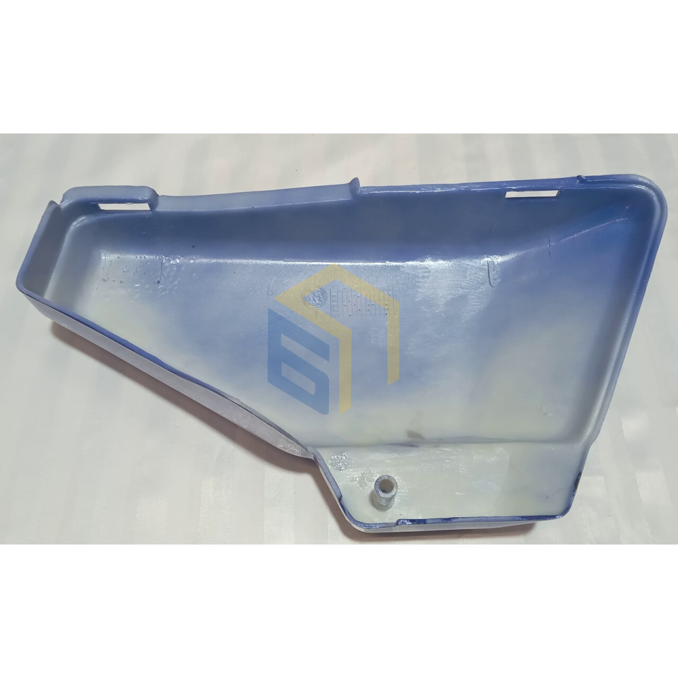 Кришка ліва бічна блакитна мотоцикла Forte ALFA FT125-2 (131623)